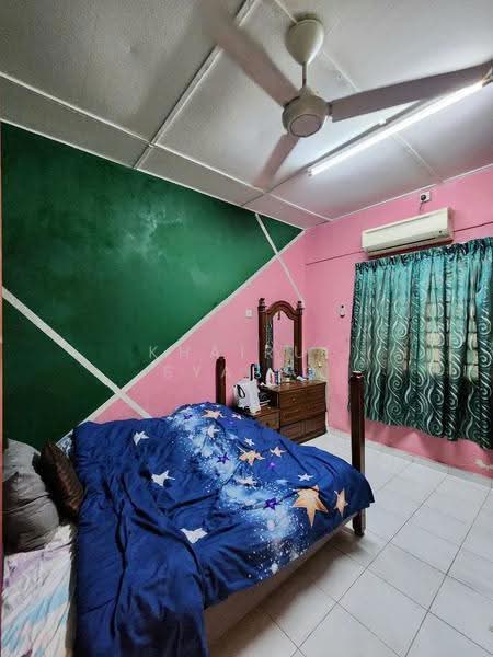 1-storey Terraced House for Sale in Puchong (Selangor) - Khairul Syafiq - Bedroom - PropertyGuru.com.my