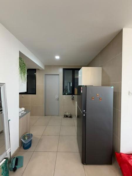 Service Residence for Rent at KL Gateway Premium Residences - Rex Tan - Kitchen - PropertyGuru.com.my
