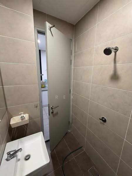 Service Residence for Rent at KL Gateway Premium Residences - Rex Tan - Bathroom - PropertyGuru.com.my
