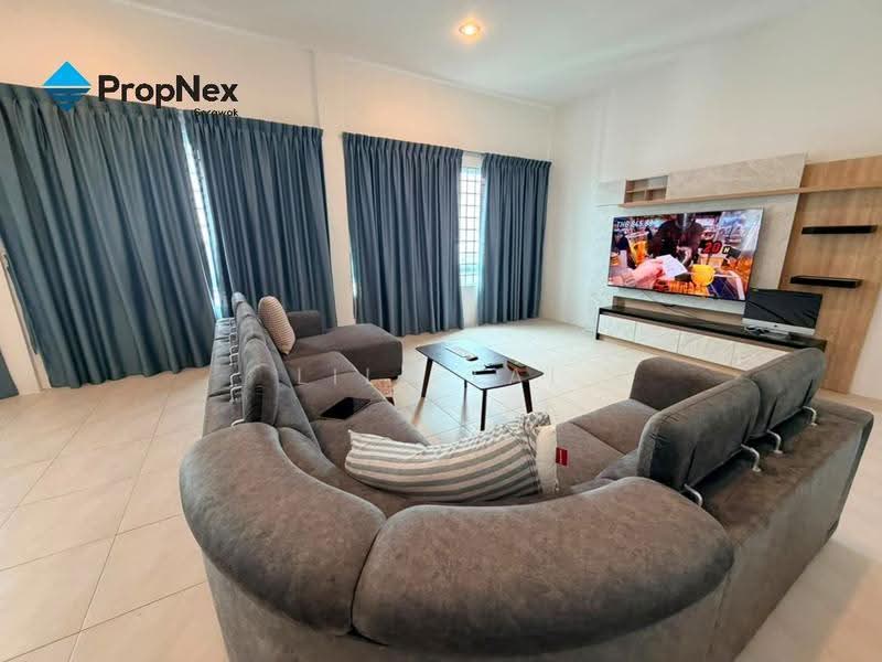 Kondominium untuk Dijual di P' Residence - Lily Lai - Living Room - PropertyGuru.com.my