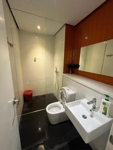 Kediaman Servis untuk Disewa di Arcoris SOHO - Penny Yap - Bathroom - PropertyGuru.com.my