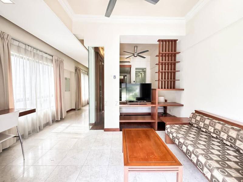 Kondominium untuk Dijual di 10 Semantan Suites - Izzat Zamros - Living Room - PropertyGuru.com.my