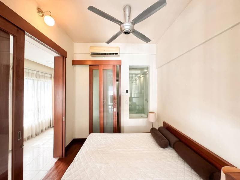 Kondominium untuk Dijual di 10 Semantan Suites - Izzat Zamros - Bedroom - PropertyGuru.com.my