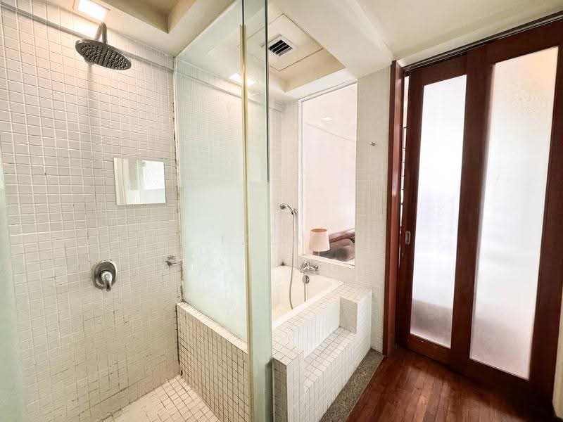Kondominium untuk Dijual di 10 Semantan Suites - Izzat Zamros - Bathroom - PropertyGuru.com.my