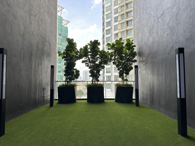 Service Residence for Rent at The Mate @ Damansara Jaya - Jyne Lim - Balcony - PropertyGuru.com.my