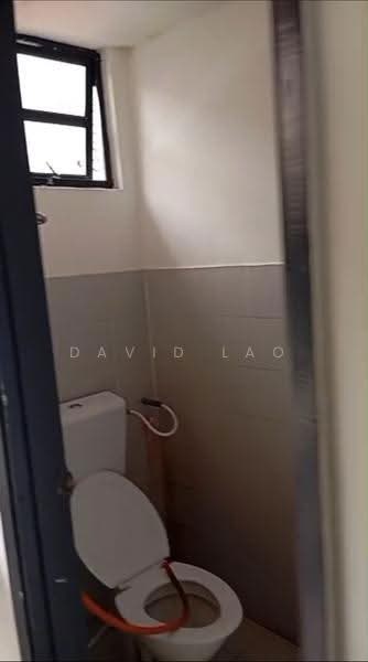 Shop / Office for Rent in Bandar Sungai Long (Selangor) - David Lao - Bathroom - PropertyGuru.com.my