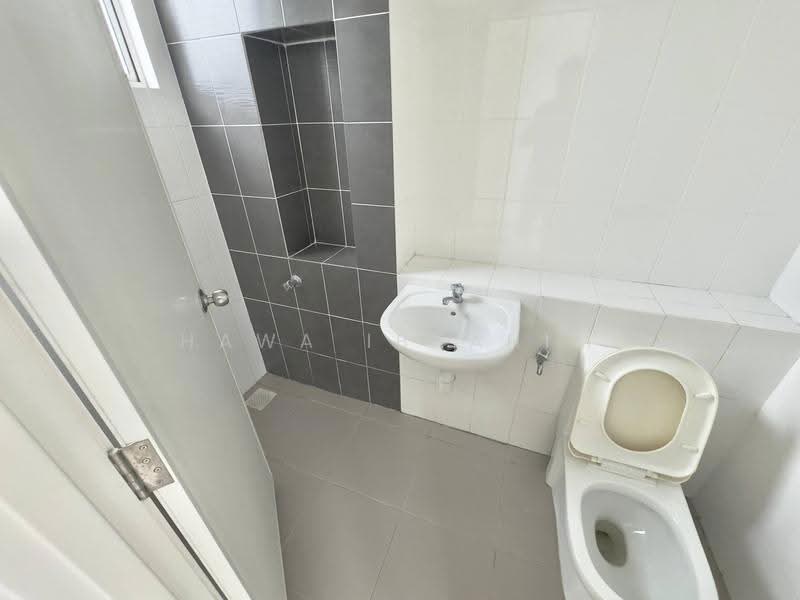 Rumah Teres 2-Tingkat untuk Dijual di Setia Ecohill (Semenyih) - Hawa Ibrahim - Bathroom - PropertyGuru.com.my