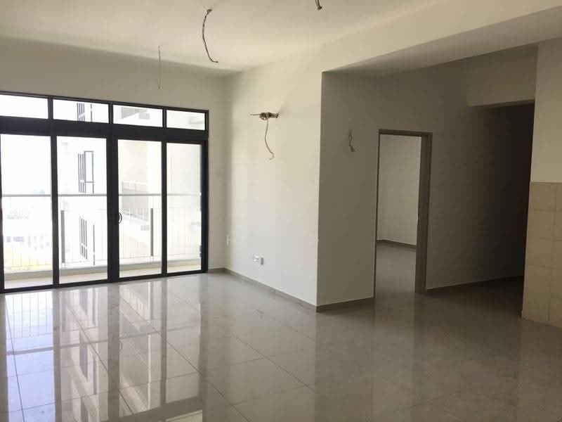 Condominium for Sale at The Promenade - Hong . - Living Room - PropertyGuru.com.my