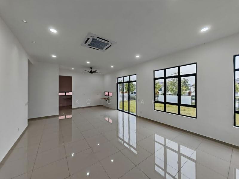 Rumah Teres 1-Tingkat untuk Disewa di Shah Alam (Selangor) - KC Cheah - Living Room - PropertyGuru.com.my
