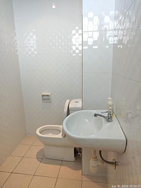 Condominium for Sale at The Zest @ Kinrara 9 - John Chong - Bathroom - PropertyGuru.com.my
