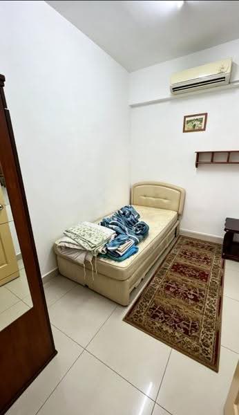 Kondominium untuk Disewa di Pelangi Astana - Ethan Ting - Bedroom - PropertyGuru.com.my