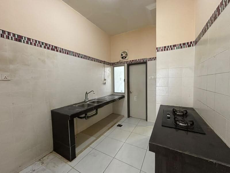 Terraced House for Sale in Sungai Buloh (Selangor) - Jessie Wong - Kitchen - PropertyGuru.com.my