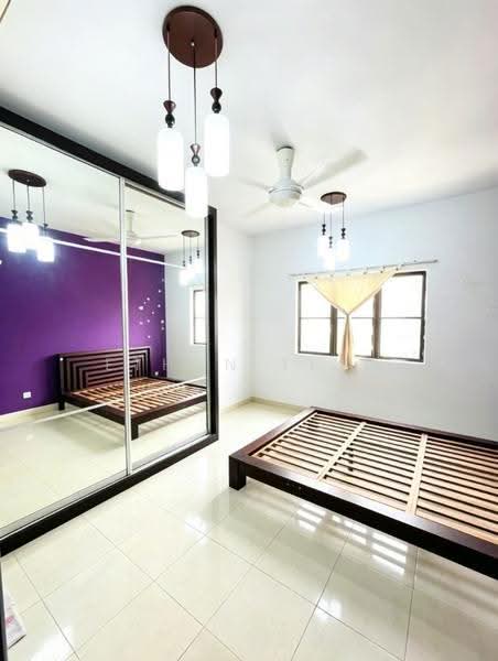 Kondominium untuk Disewa di Pelangi Utama - Ethan Ting - Bedroom - PropertyGuru.com.my