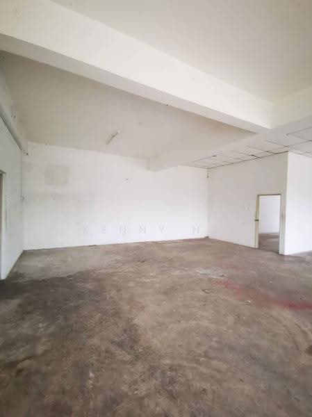 Factory for Sale in Bandar Bukit Tinggi (Klang) - Kenny Ng - Interior - PropertyGuru.com.my