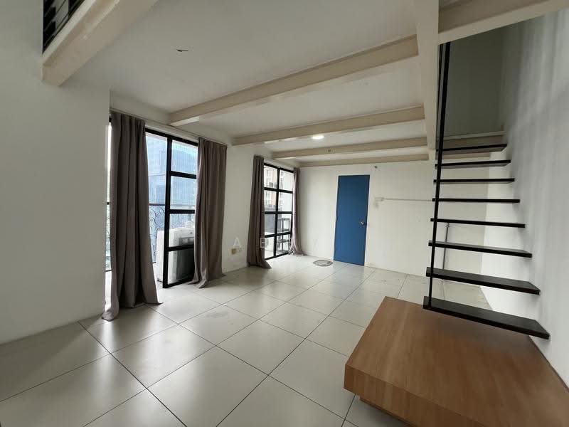 Kediaman Servis untuk Disewa di Colonial @ Empire City - Abby Chia - Living Room - PropertyGuru.com.my
