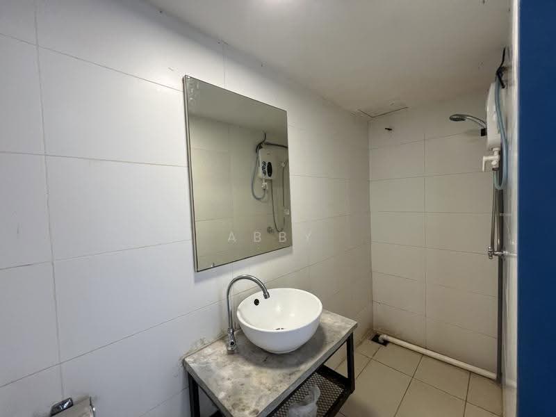 Kediaman Servis untuk Disewa di Colonial @ Empire City - Abby Chia - Bathroom - PropertyGuru.com.my