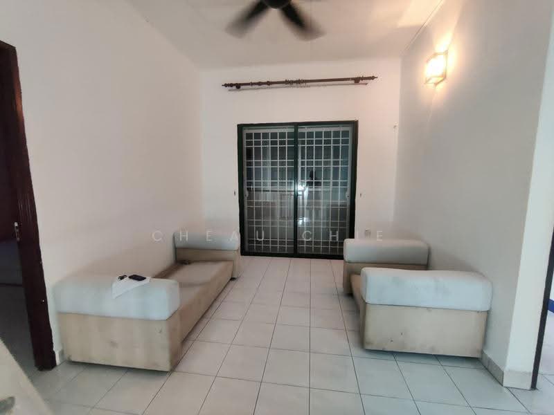 Semi-Detached House for Rent in Bandar Tasek Mutiara (Simpang Ampat) - Cheau Chie Ooi - Living Room - PropertyGuru.com.my