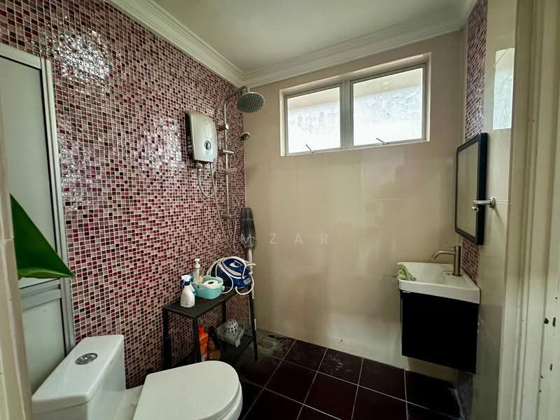 Rumah Teres 2-Tingkat untuk Dijual di Seksyen 5 (Kota Damansara) - Amzar Faiz - Bathroom - PropertyGuru.com.my