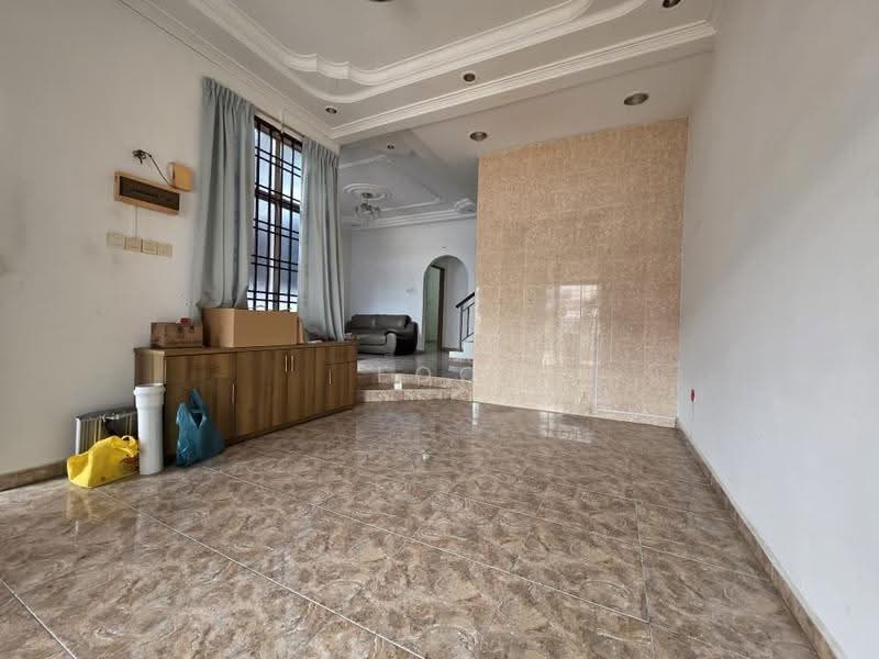 Rumah Teres 2-Tingkat untuk Dijual di Taman Johor Jaya (Johor Bahru) - Foo Jun Tao - Living Room - PropertyGuru.com.my