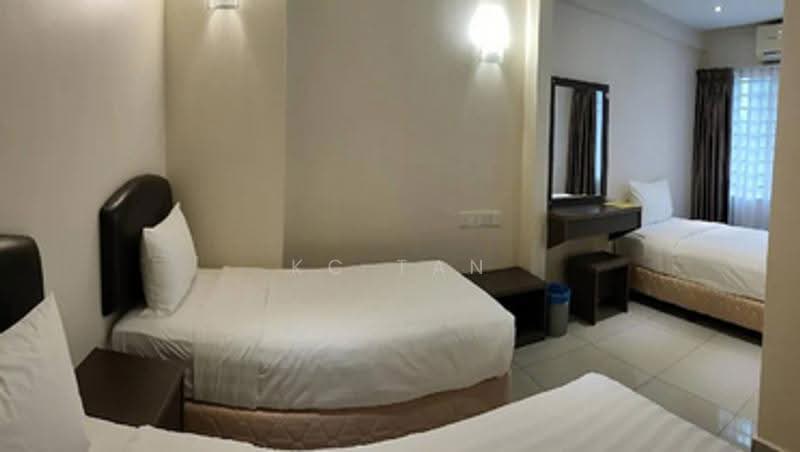 Hotel / Resort for Sale in Bukit Bintang (KL City Centre) - KC Tan - Bedroom - PropertyGuru.com.my