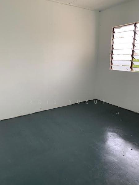 Flat for Rent at Flat PKNS Section 17 Shah Alam - Adib Yusuf - Interior - PropertyGuru.com.my