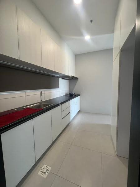 Pangsapuri untuk Dijual di Doncaster Residence - Lim Lee Ping - Kitchen - PropertyGuru.com.my