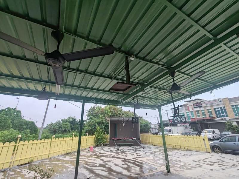 Shop for Rent in Taman Merdeka Permai (Batu Berendam) - Gigi Wong - PropertyGuru.com.my