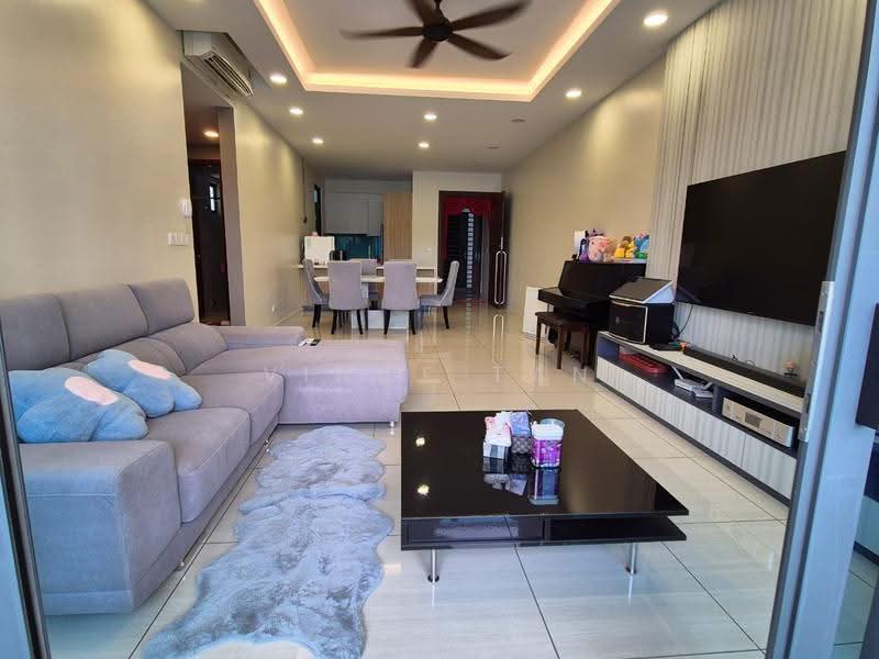 Condominium for Sale at Queens Residences Q1 @ Queens Waterfront - Vince Tan - Living Room - PropertyGuru.com.my