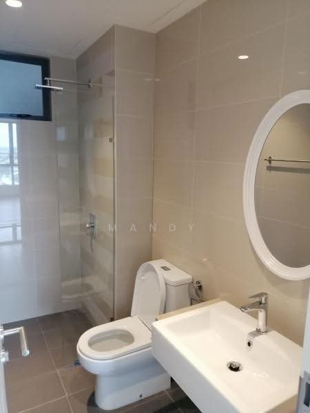 Service Residence for Sale at United Point (Residensi Berpadu) - Mandy Liew - Bathroom - PropertyGuru.com.my