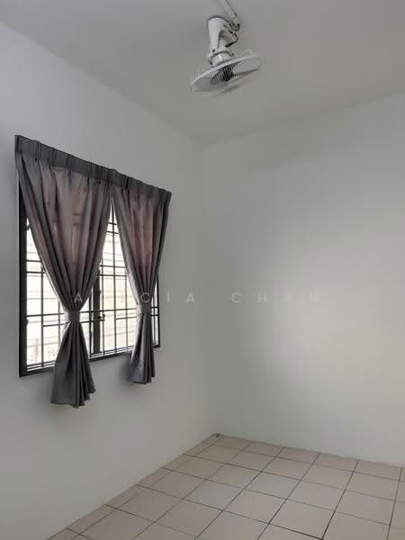 Townhouse for Sale in Taman Jasmin (Senawang) - Alicia Chan - 3rd Bedroom - PropertyGuru.com.my