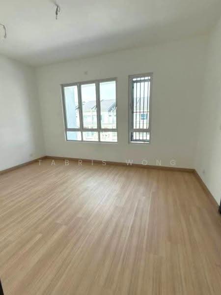 Rumah Teres 2-Tingkat untuk Disewa di Klang (Selangor) - Tabris Wong - Living Room - PropertyGuru.com.my