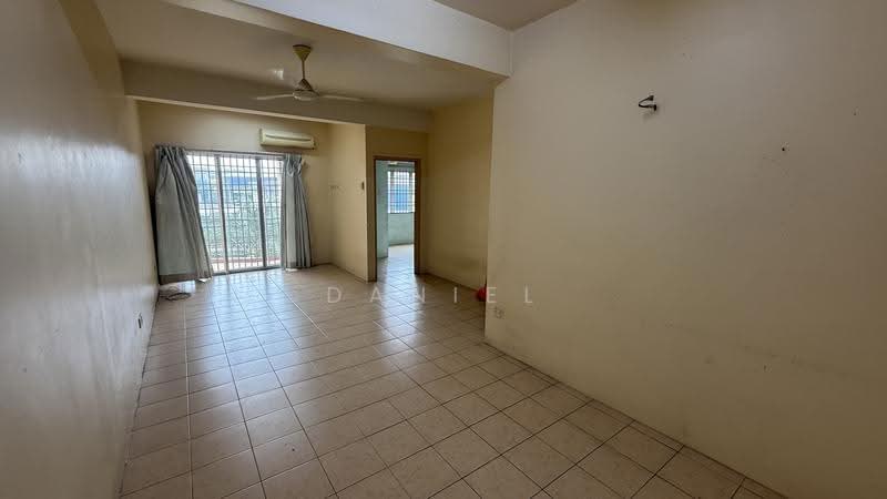 Apartment for Sale at Apartment Desa Ria - Daniel Ng - Living Room - PropertyGuru.com.my