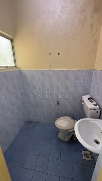 Apartment for Sale at Apartment Desa Ria - Daniel Ng - Bathroom - PropertyGuru.com.my