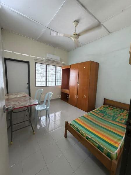 Rumah Teres 2-Tingkat untuk Dijual di Taman Bukit Melaka (Bukit Baru) - Ramona Tan - PropertyGuru.com.my