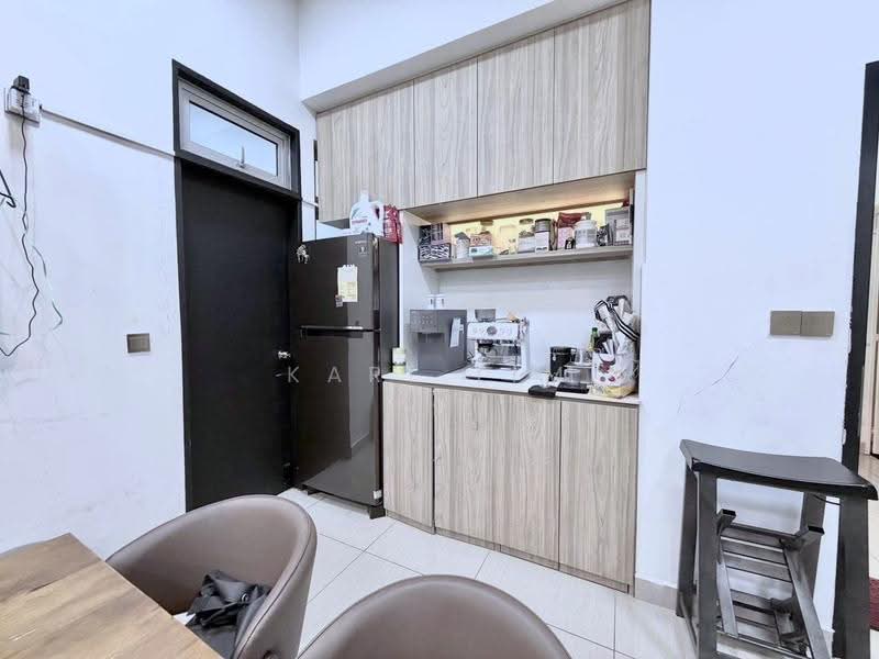 Service Residence for Sale at Centra Residences - Karl Lim - Kitchen - PropertyGuru.com.my