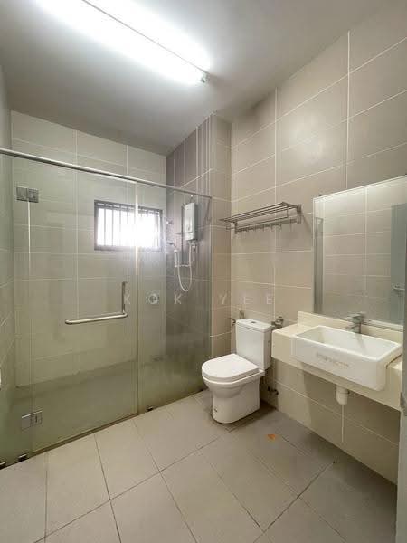Rumah Teres 2-Tingkat untuk Disewa di Sepang (Selangor) - Kok Yee Loh - Bathroom - PropertyGuru.com.my