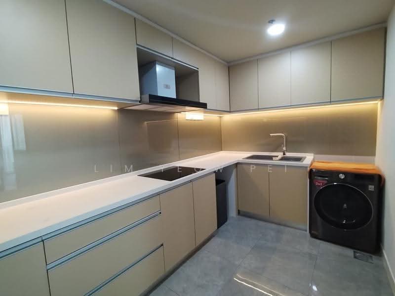 Service Residence for Rent at Ooak Serviced Apartments @ Kiara 163 - Lim Yeow Pei - Kitchen - PropertyGuru.com.my