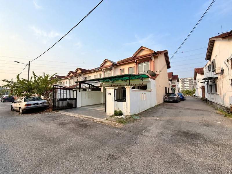 2-storey Terraced House for Sale in Taman Kajang Prima (Kajang) - Azli Ibrahim - Exterior - PropertyGuru.com.my