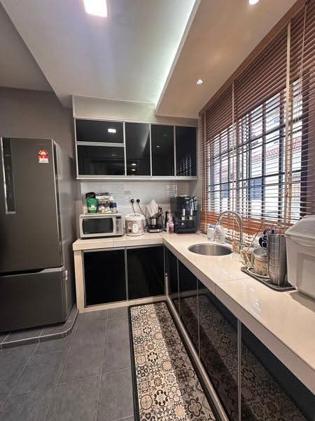 2-storey Terraced House for Sale in Taman Nusa Indah (Iskandar Puteri (Nusajaya)) - NG ZEN XI - Kitchen - PropertyGuru.com.my