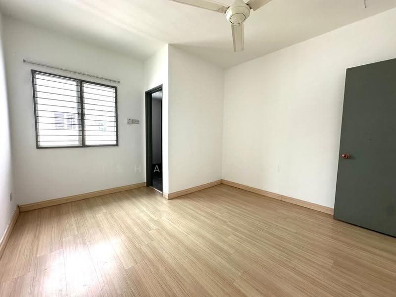 2-storey Terraced House for Sale in Seksyen U9 (Shah Alam) - Ishak Ramli - Bedroom - PropertyGuru.com.my