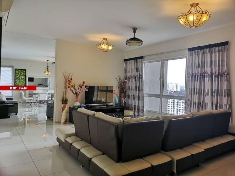 Kondominium untuk Disewa di Central Park condominium - Kim Tan - Living Room - PropertyGuru.com.my