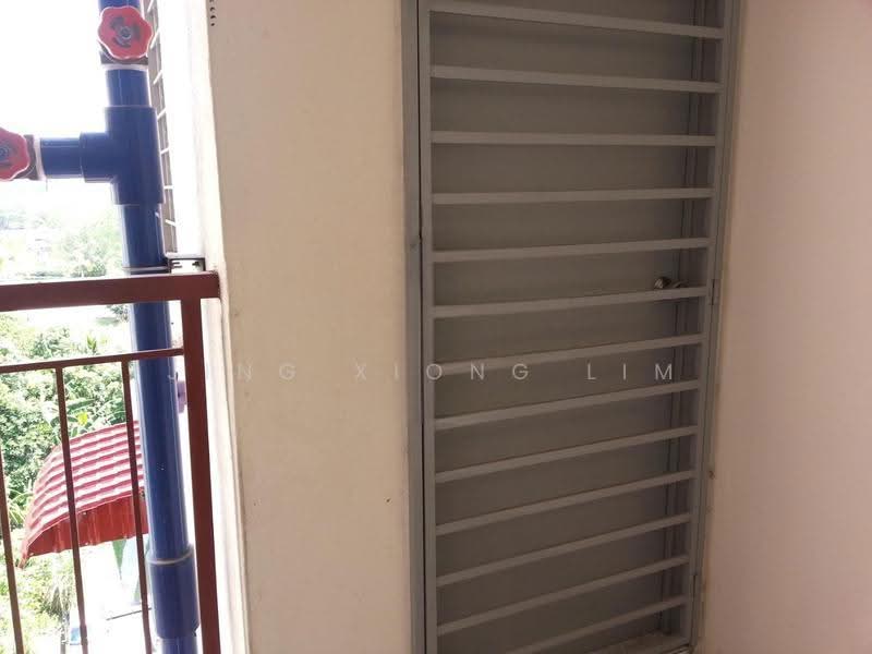 Flat for Sale at Seri Sentosa - Jing Xiong Lim - Balcony - PropertyGuru.com.my