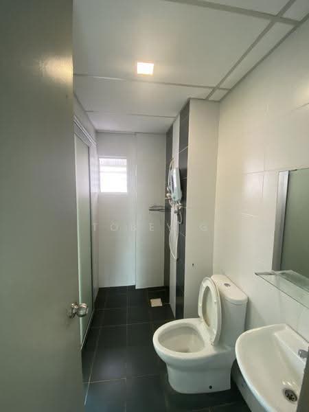 Condominium for Sale at Kiara Residence 2 (Residensi Kiara Jalil 2) - Tobey G - Bathroom - PropertyGuru.com.my