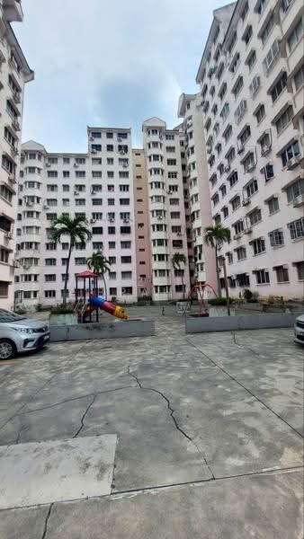 Pangsapuri untuk Dijual di Pangsapuri Indah Mas - Azli Ibrahim - Exterior - PropertyGuru.com.my