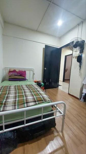 Pangsapuri untuk Dijual di Pangsapuri Indah Mas - Azli Ibrahim - Bedroom - PropertyGuru.com.my