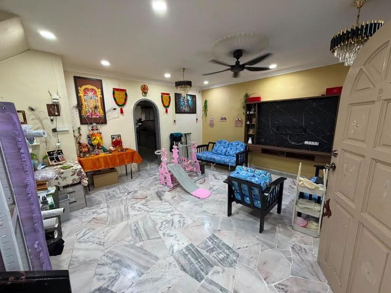Rumah Teres 2-Tingkat untuk Dijual di Taman Skudai Baru (Skudai) - Kimi Kiu - Living Room - PropertyGuru.com.my