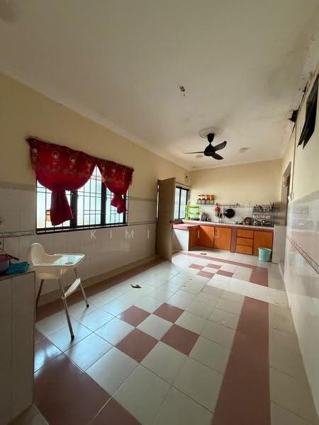 Rumah Teres 2-Tingkat untuk Dijual di Taman Skudai Baru (Skudai) - Kimi Kiu - Kitchen - PropertyGuru.com.my