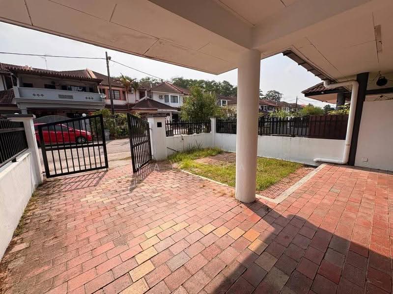 Rumah Teres 2-Tingkat untuk Dijual di Taman Mount Austin (Tebrau) - Grace Lau - Exterior - PropertyGuru.com.my