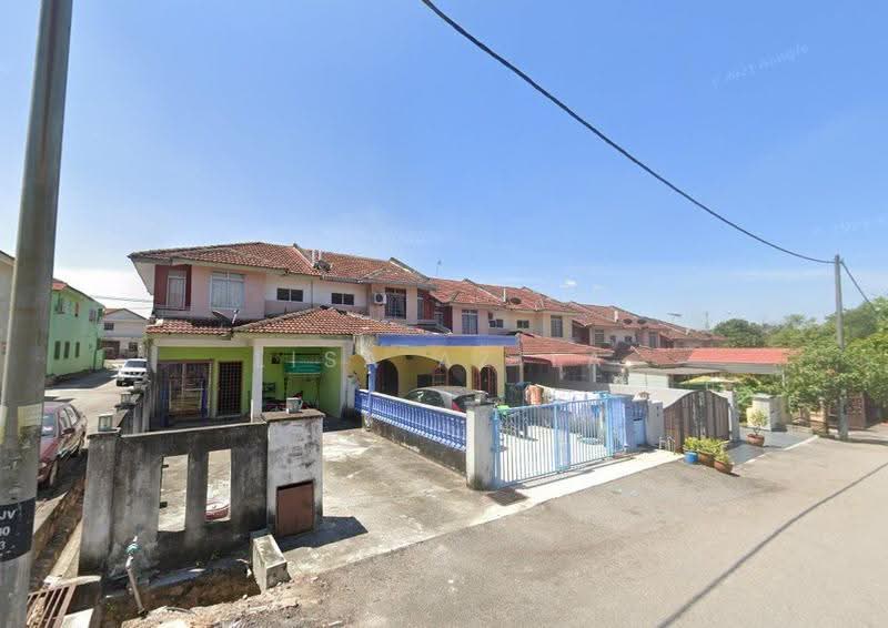 2-storey Terraced House for Sale in Sepang (Selangor) - Lisa Azila - Exterior - PropertyGuru.com.my