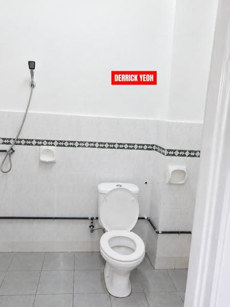 2-storey Terraced House for Rent in Bayan Lepas (Penang) - Derrick Yeoh - Bathroom - PropertyGuru.com.my